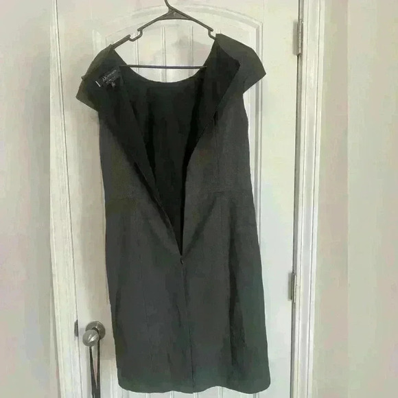 Gray Anne Klein size 8 dress zippered back in good condition - Picture 4 of 6